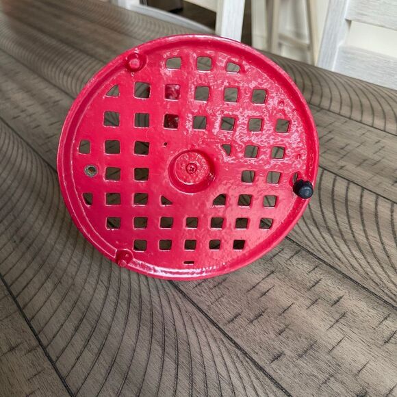 Grant Howard Cast Iron Red Rooster Paper Towel holder - Picture 6 of 11